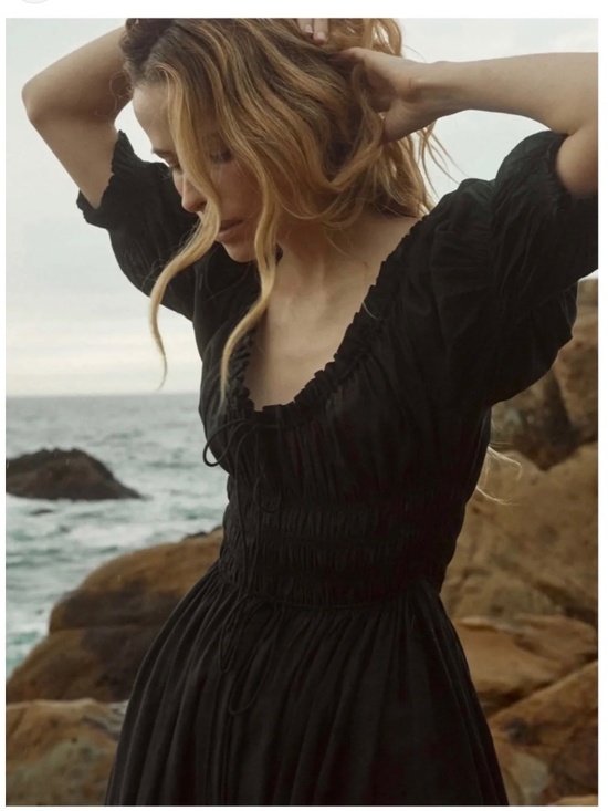 Doen Dresses & Skirts - Doen Ischia Dress in Navy